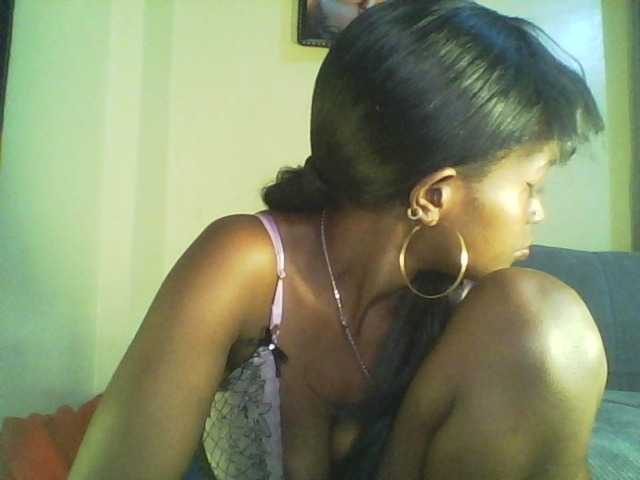 Mailena's BongaCams show and profile