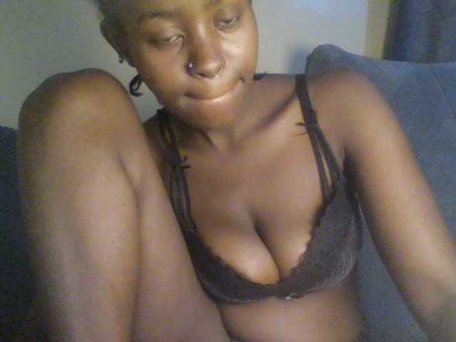 Mailena live cam on BongaCams