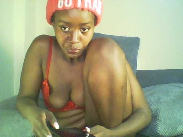 Mailena's BongaCams show and profile