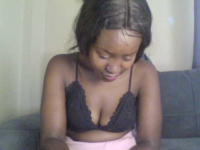 Mailena live cam on BongaCams