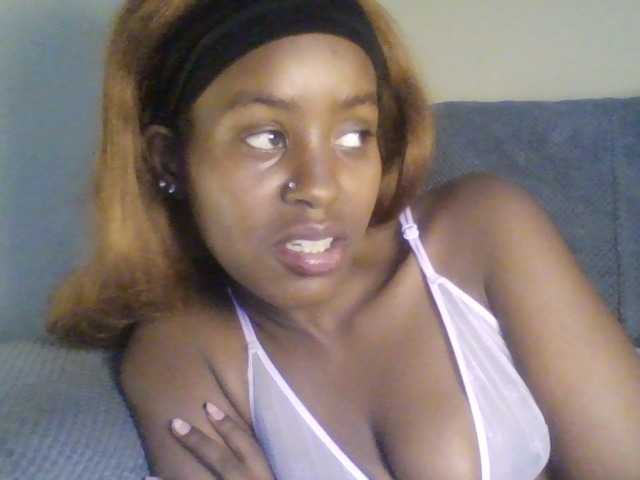 Mailena live cam on BongaCams