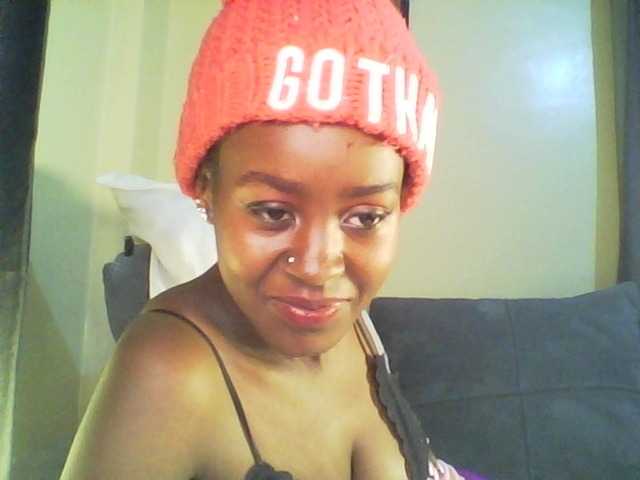 Mailena's BongaCams show and profile