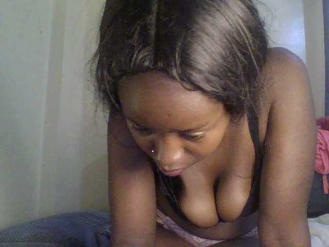 Mailena live cam on BongaCams