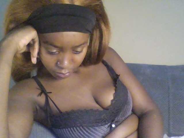 Mailena live cam on BongaCams