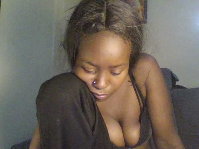 Mailena live cam on BongaCams