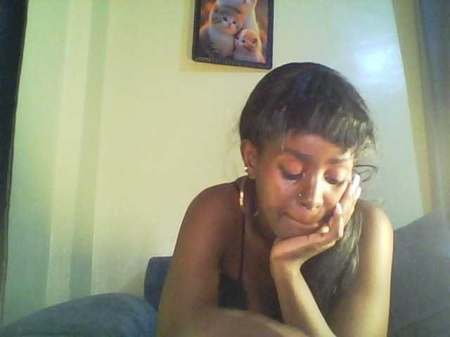 Mailena's BongaCams show and profile