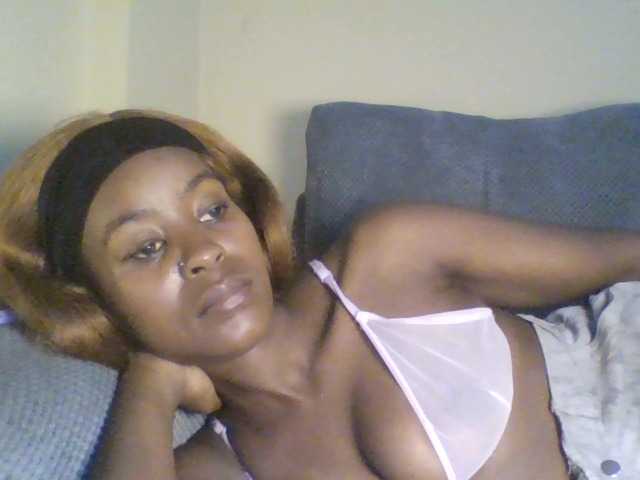 Mailena live cam on BongaCams