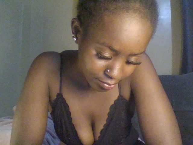 Mailena live cam on BongaCams