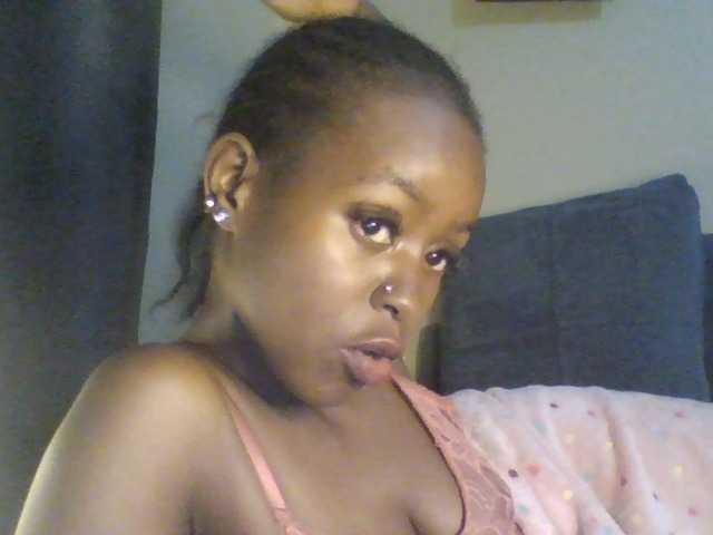 Mailena live cam on BongaCams