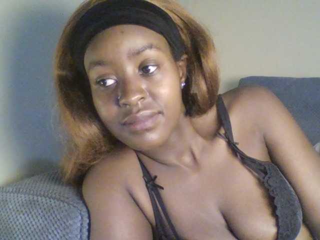 Mailena live cam on BongaCams