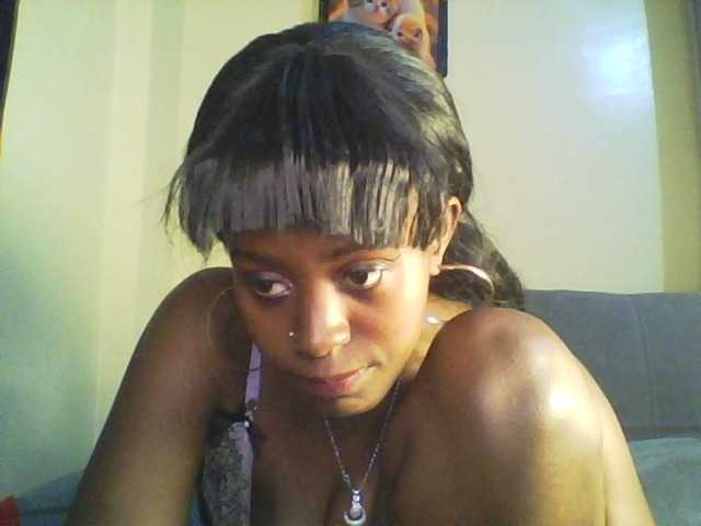 Mailena's BongaCams show and profile