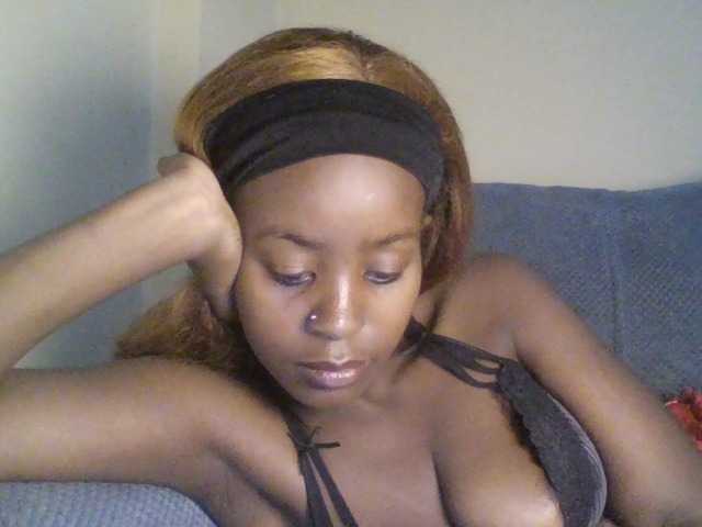 Mailena live cam on BongaCams