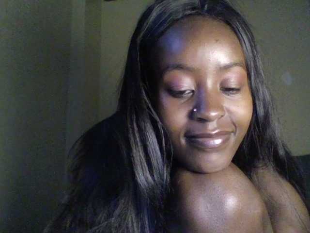 Mailena live cam on BongaCams