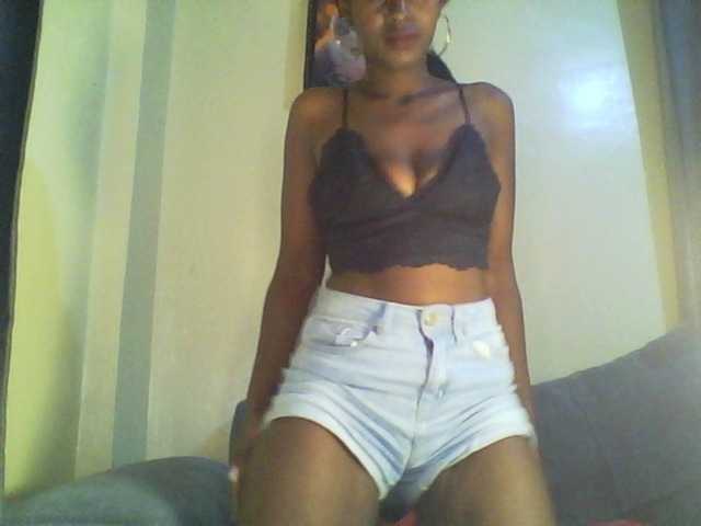 Mailena's BongaCams show and profile