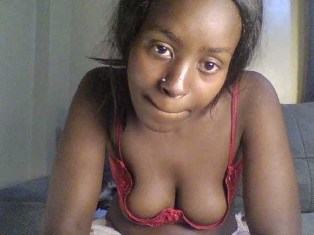 Mailena live cam on BongaCams