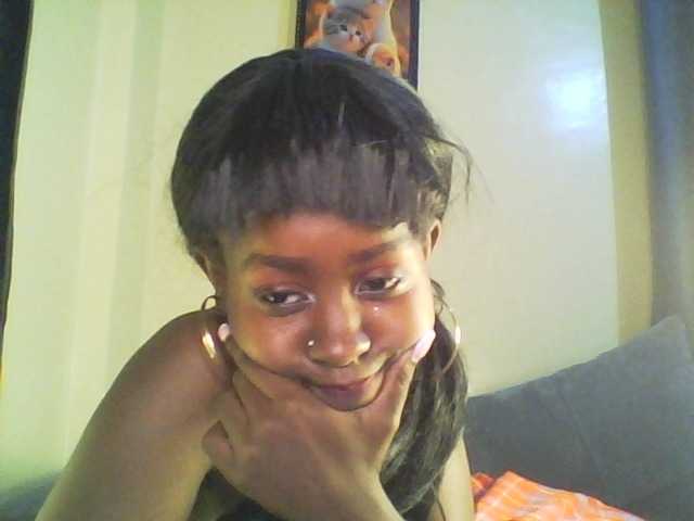 Mailena's BongaCams show and profile