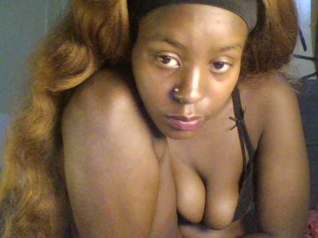 Mailena live cam on BongaCams