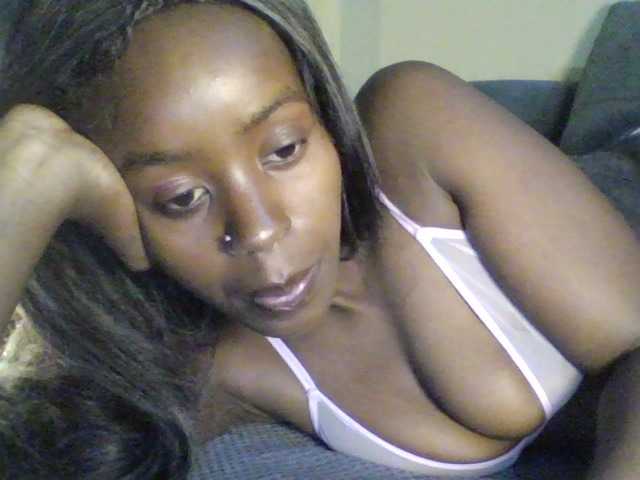 Mailena live cam on BongaCams
