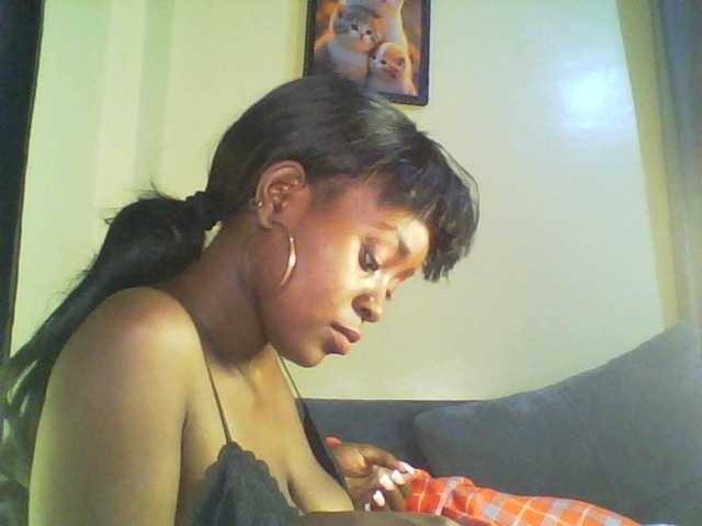 Mailena's BongaCams show and profile