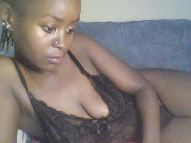 Mailena live cam on BongaCams