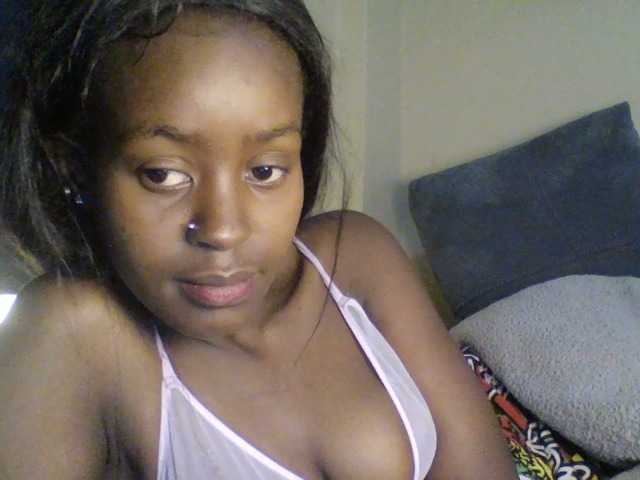 Mailena live cam on BongaCams