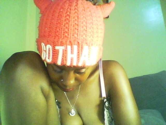 Mailena's BongaCams show and profile