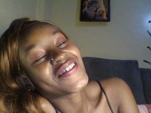 Mailena live cam on BongaCams