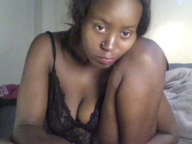 Mailena live cam on BongaCams