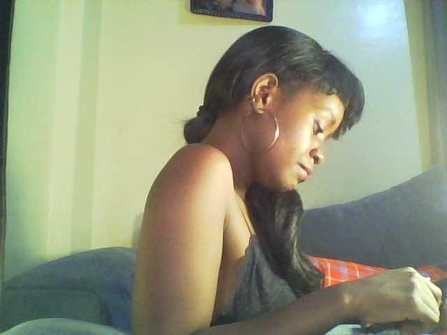 Mailena's BongaCams show and profile