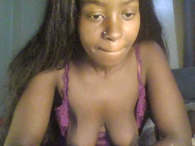 Mailena live cam on BongaCams