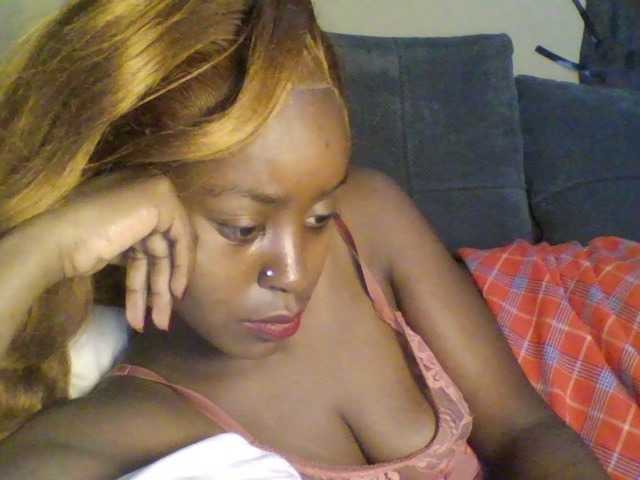 Mailena live cam on BongaCams