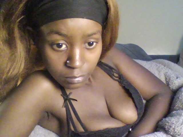 Mailena live cam on BongaCams