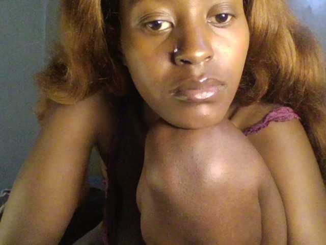 Mailena live cam on BongaCams