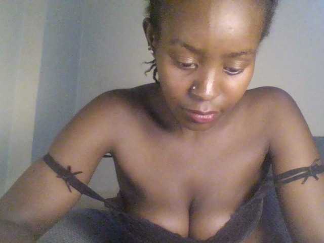 Mailena live cam on BongaCams
