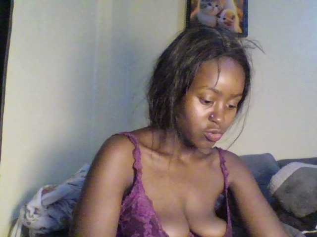 Mailena live cam on BongaCams