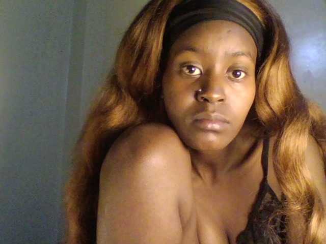 Mailena live cam on BongaCams
