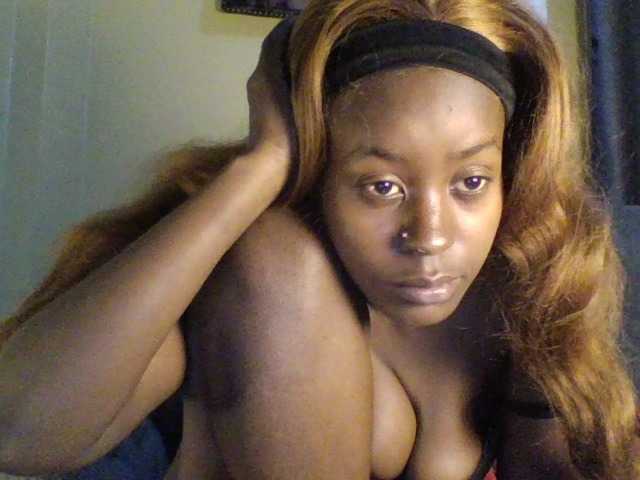 Mailena live cam on BongaCams