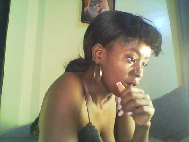 Mailena's BongaCams show and profile