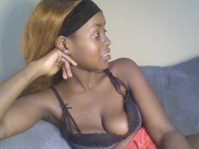 Mailena live cam on BongaCams