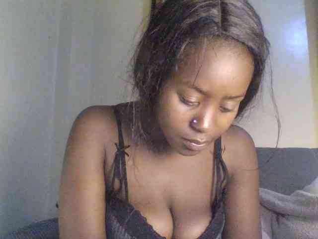 Mailena Live Webcam on BongaCams