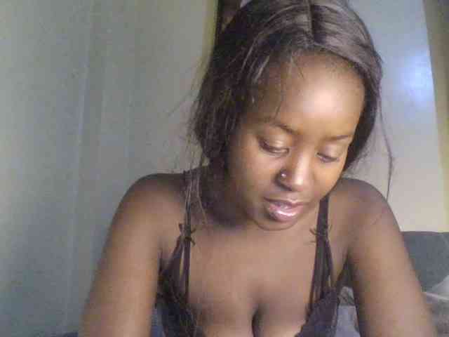 Mailena Live Webcam on BongaCams
