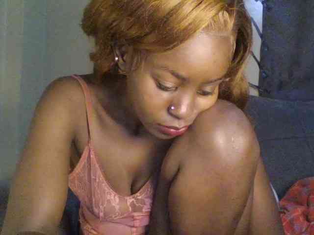 Mailena Live Webcam on BongaCams