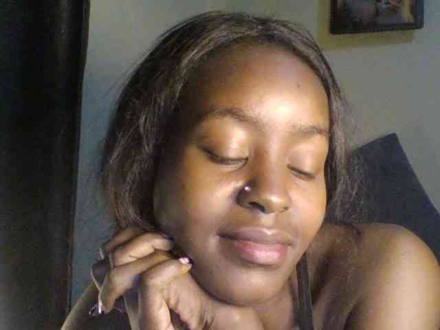 MelaninMuse webcam