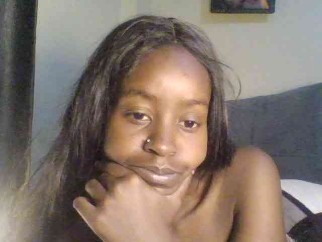 MelaninMuse webcam