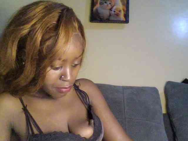 Mailena Live Webcam on BongaCams