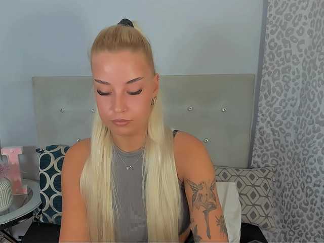 KristyAngel live webcam show