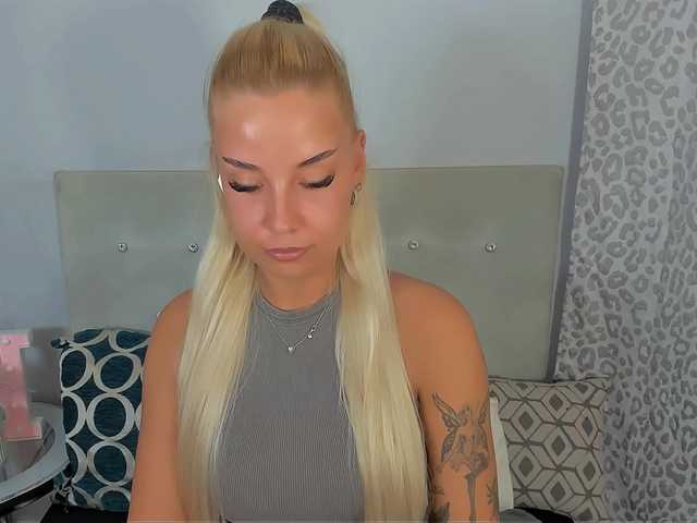 KristyAngel live webcam show