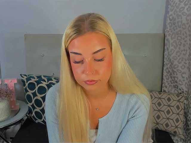 KristyAngel live cam on BongaCams