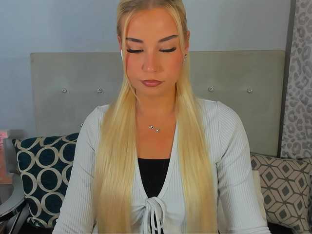 KristyAngel live cam on BongaCams