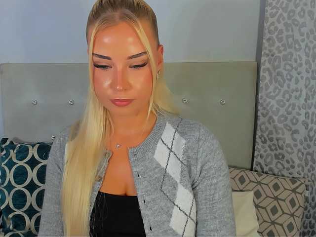 KristyAngel live cam on BongaCams